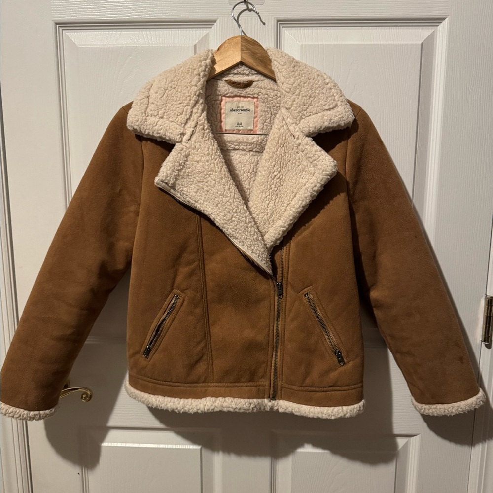 Abercrombie & Fitch Cream Sherpa Jacket